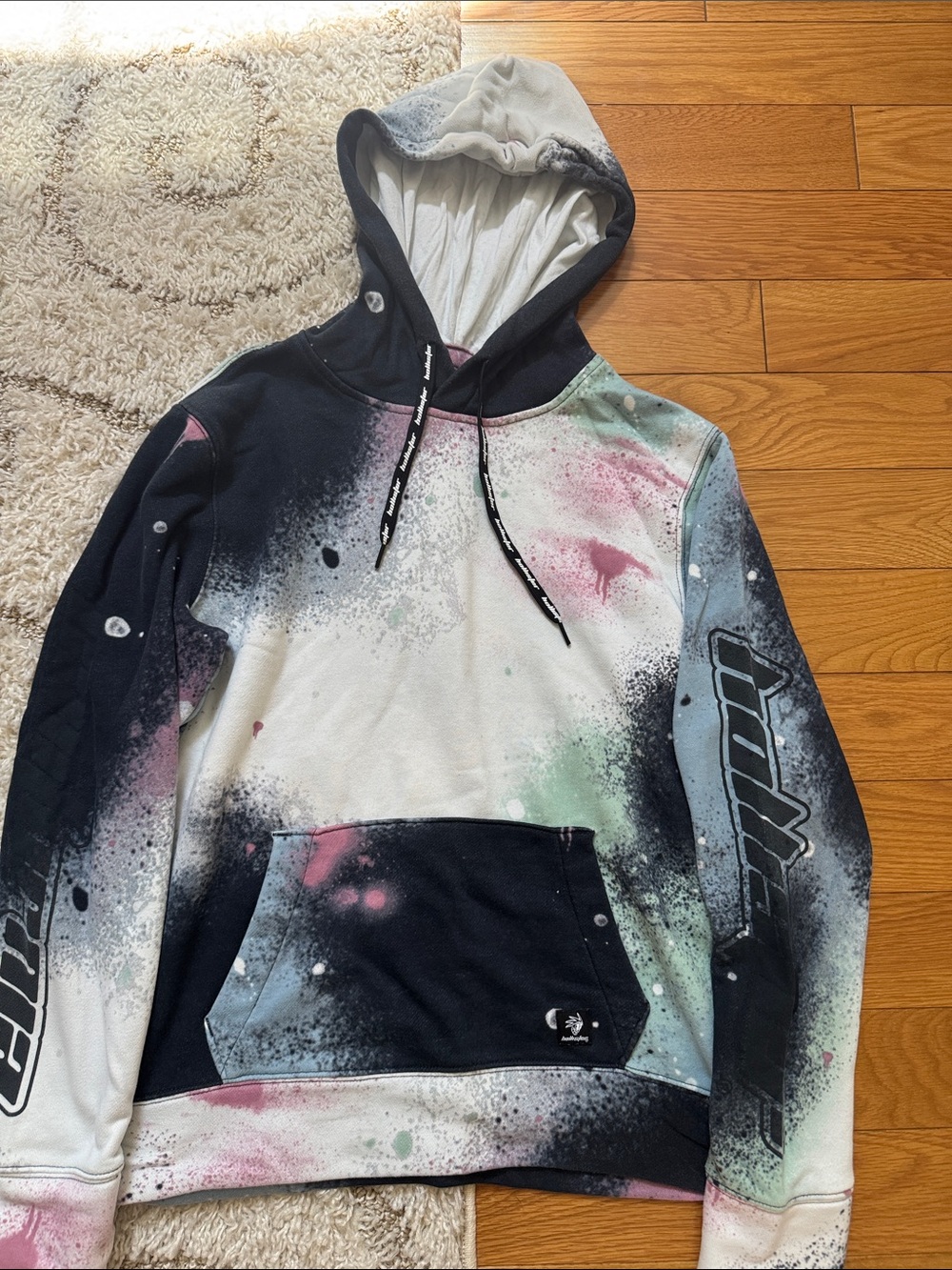 Hollister Men's Black White Multi-Color Spray Hoodie